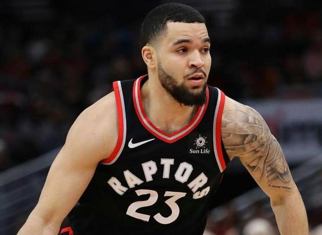 吉滕斯在边 吉滕斯在边