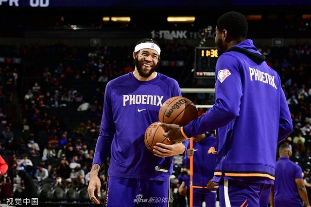 让老将跑在 让老将跑在